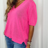 T-SHIRT MALHA DECOTE BICO ROSA FÚCSIA