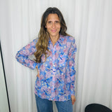 CAMISA AZUL ESTAMPADO LILÁS