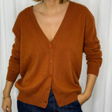 CARDIGAN 100% CASHMERE DECOTE BICO TELHA