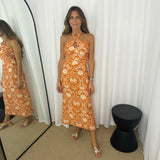VESTIDO LARANJA COM BORDADOS