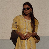 VESTIDO BORDADO AMARELO