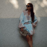 CONJUNTO AZUL E BEGE