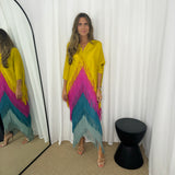 VESTIDO FRANJAS AMARELO ROSA E AZUL