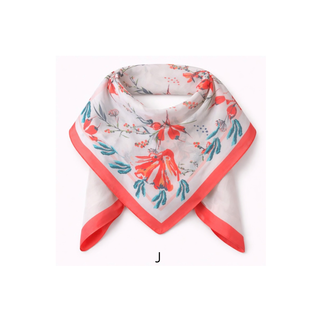 LENÇOS FLUÍDOS ESTAMPADOS