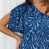 VESTIDO ESTAMPADO ASSIMÉTRICO