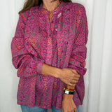 CAMISA ROSA ESTAMPADA