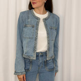 CASACO AZUL JEANS COM ENTRANÇADO