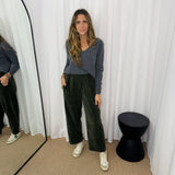 CALÇAS BAGGY VELUDO VERDE