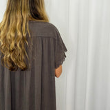 KIMONO CASTANHO COM BORDADOS