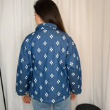 CASACO AZUL JEANS COM BORDADOS