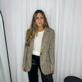 BLAZER ESCOCÊS BEGE E BORDEAUX