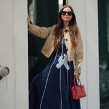 VESTIDO AZUL MARINHO COM BORDADOS