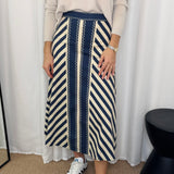 SAIA RISCAS AZUL E CRU