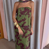 CONJUNTO TOP E SAIA VERDE COM FOLHAS