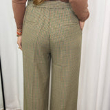 CALÇAS ESCOCÊS VERDE E CAMEL