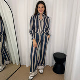 CALÇAS AZUIS ESTAMPADAS