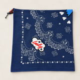 ECHARPE AZUL BANDANAS COM BORDADOS