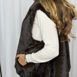 COLETE PELO CAPUZ CASTANHO