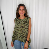 TÚNICA ALINHADA ANIMAL PRINT VERDE