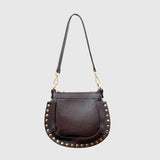 CARTEIRA CASTANHA COM TACHAS