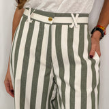 CALÇAS RISCAS CRU E CAQUI