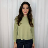 CAMISOLA MALHA DECOTE REDONDO VERDE PISTACHIO