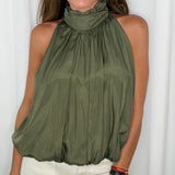 TOP HALTER VERDE