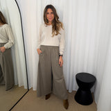 CALÇAS CULOTTE BEGES COM RISCAS