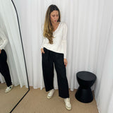 CALÇAS BAGGY PRETAS RISCAS