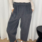 CALÇAS BAGGY BOMBAZINE CINZA