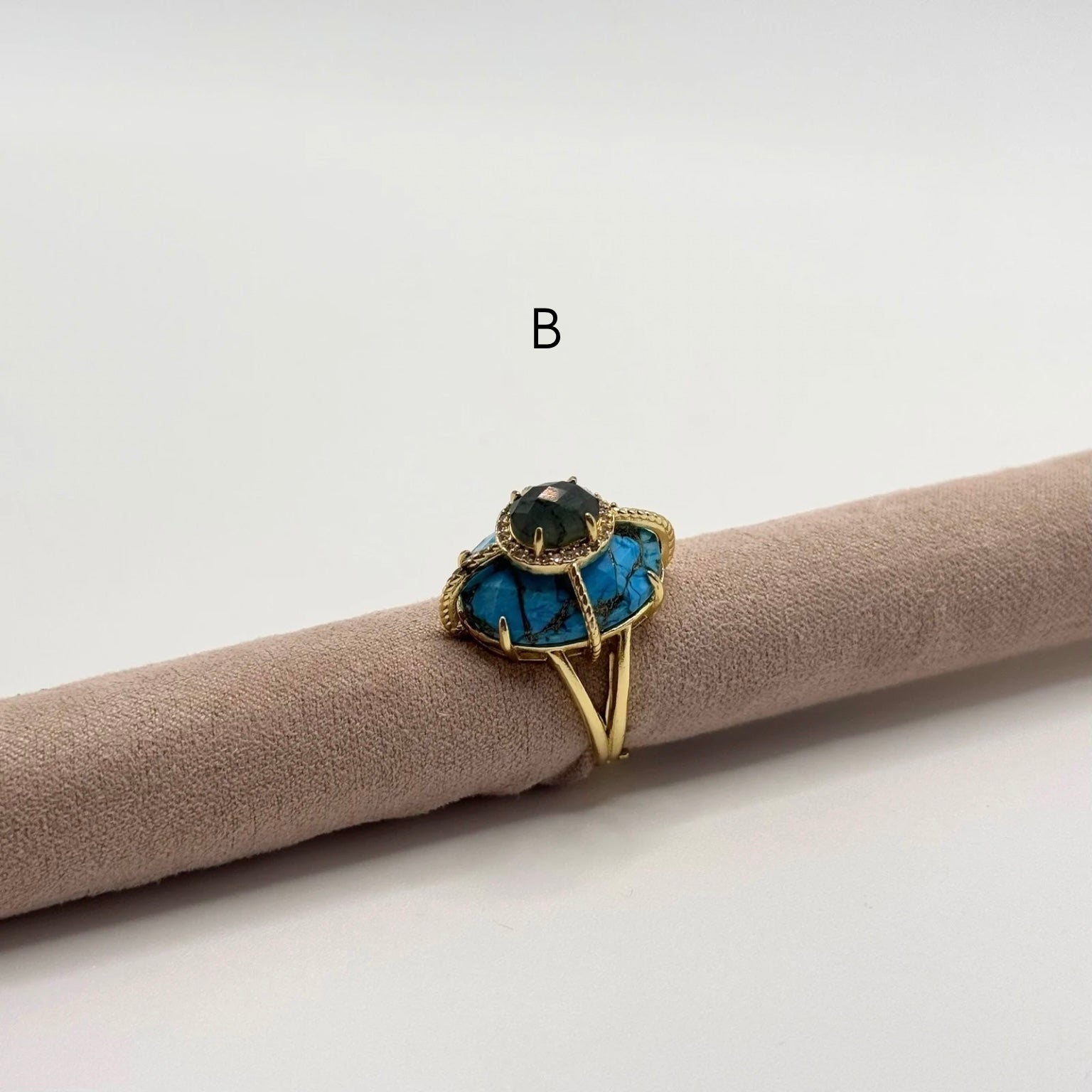 ANÉIS PEDRAS NATURAIS