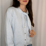 CARDIGAN COM LAÇADA AZUL