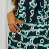 CONJUNTO TOP E SAIA AZUL