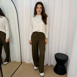 CALÇAS A DIREITO VERDE SECO