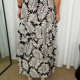 CONJUNTO TOP E SAIA PRETO FOLHAS