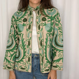 CASACO BORDADOS CRU E VERDE