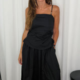 CONJUNTO TOP E SAIA PRETO