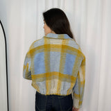 CASACO AZUL E MOSTARDA