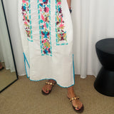 KAFTAN BRANCO BORDADOS TURQUESA