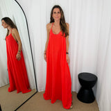 VESTIDO CORAL PEDRAS
