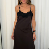 VESTIDO COMPRIDO CASTANHO RENDA