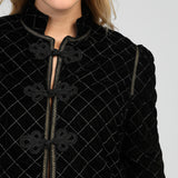 BLUSÃO VELUDO PRETO COM DOURADOS