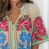 CAMISEIRO BEGE COM BORDADOS