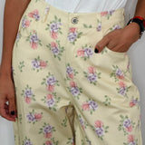 CALÇAS FLORES