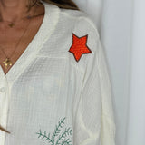 CAMISA BRANCA BORDADOS