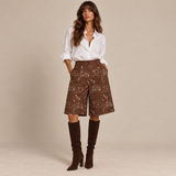 BERMUDAS CASTANHAS BORDADOS