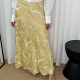 SAIA FLUÍDA COM MISSANGAS