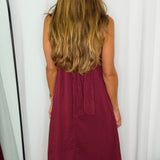 VESTIDO HALTER BORDEAUX