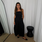 CONJUNTO TOP E SAIA PRETO