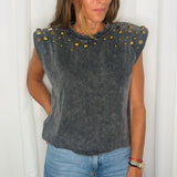 T-SHIRT CINZA TACHAS DOURADAS